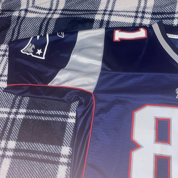 NFL Reebok large Randy Moss Patriots jersey - Picture 3 of 6